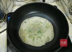 饺子皮的另类吃法～～～葱油饼的做法图解9