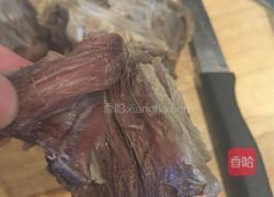 胡萝卜牛尾汤的做法图解3