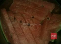 自制水果果汁冰棍的做法图解1