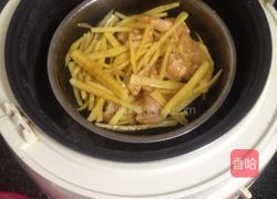 瘦肉蒸土豆的做法图解4