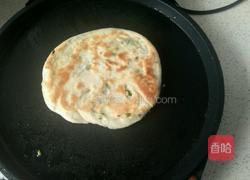 椒盐葱油饼的做法图解7