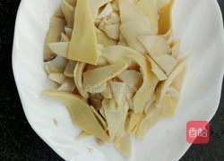 杏鲍菇炒豆皮～家常菜的做法图解7
