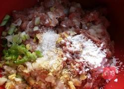 白菜肉卷的做法图解3