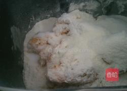 中种南瓜豆沙包的做法图解3