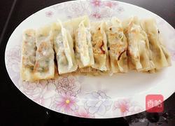 韭菜肉锅贴的做法图解7