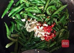 青椒炒肉的做法图解6