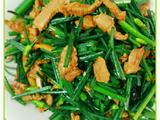 韭菜花炒肉