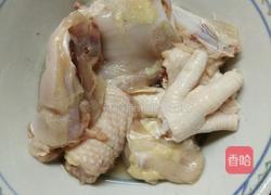 参须红枣枸杞鸡汤的做法图解1