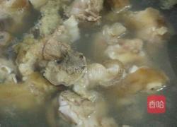 酱猪蹄的做法图解1