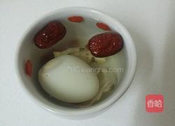 当归炖鸡蛋的做法图解3