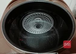 皮蛋瘦肉粥的做法图解2