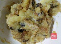 土豆香菇肉末饼的做法图解5
