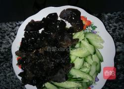 木耳炒鸡蛋的做法图解1