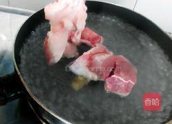 砂锅同骨玉米汤的做法图解3
