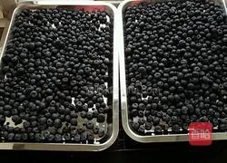 蓝莓酱的做法图解2
