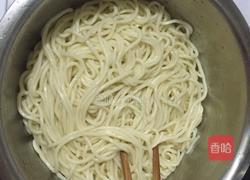 郝氏鸡丝凉面的做法图解2
