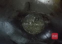 鲜鱿鱼炒丝瓜的做法图解3