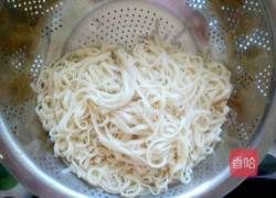 西红柿鸡蛋拌面的做法图解5