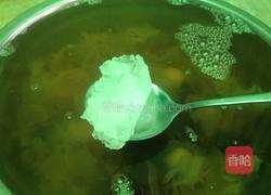 冰糖银耳红枣莲子汤的做法图解4