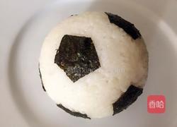 足球饭团的做法图解4