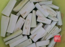 瘦肉茄子的做法图解1