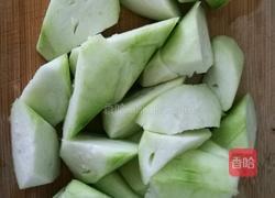 丝瓜炒荔枝的做法图解4