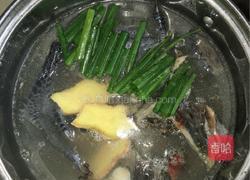营养乌鸡炖土豆的做法图解2