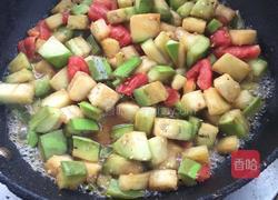 青椒 番茄炖茄子的做法图解5