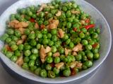 青豆鸡丁