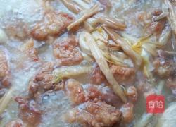 黄花菜炖滑肉的做法图解16