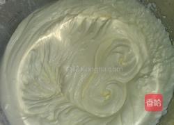 火龙果慕斯蛋糕的做法图解4