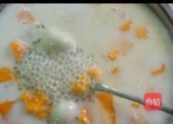 芒果汤圆西米露的做法图解4