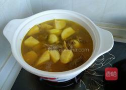 沙锅煲土豆块咖喱鸡汤的做法图解7