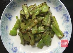 青椒皮蛋的做法图解3