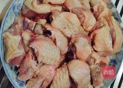 香煎鸡肉块的做法图解1