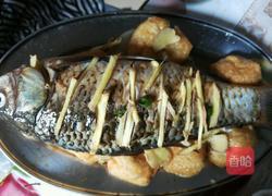 豆腐蒸鲫鱼的做法图解3
