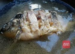 鲫鱼汤的做法图解3