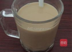 自制奶茶的做法图解5