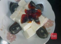 皮蛋凉拌豆腐的做法图解4