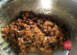 香菇鸡肉包的做法图解3