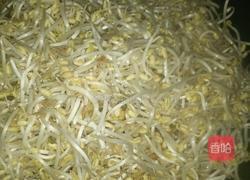 酸辣绿豆芽的做法图解5