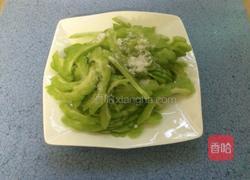 苦瓜炒鸡蛋的做法图解3