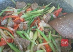 彩椒炒牛肉的做法图解9