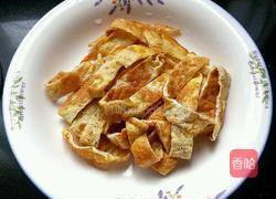 绿豆芽炒蛋皮的做法图解6