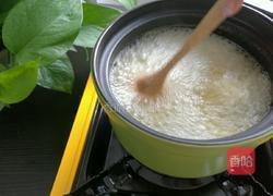小米粥的做法图解3
