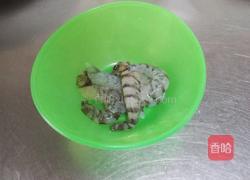 基围虾炒玉米粒的做法图解2
