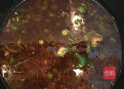 黄豆芽炖香辣鱼的做法图解9