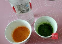 肉酱彩色手擀面的做法图解2