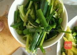 香闷排骨的做法图解2