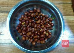 黄瓜豆腐丝拌花生米的做法图解3